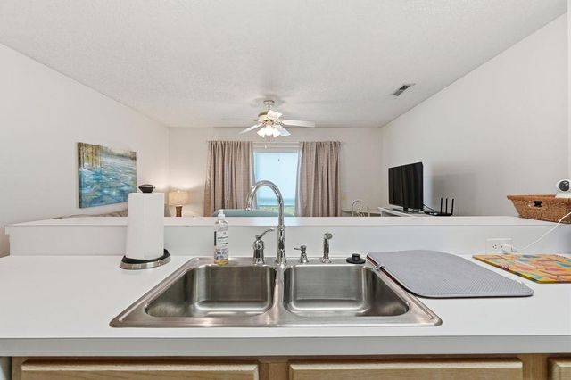 201 Landing Rd Apt E, North Myrtle Beach, SC 29582
