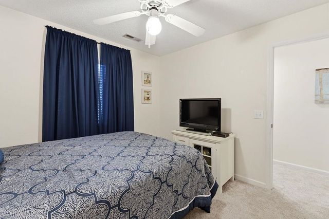 201 Landing Rd Apt E, North Myrtle Beach, SC 29582