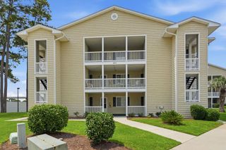 201 Landing Rd Apt E, North Myrtle Beach, SC 29582