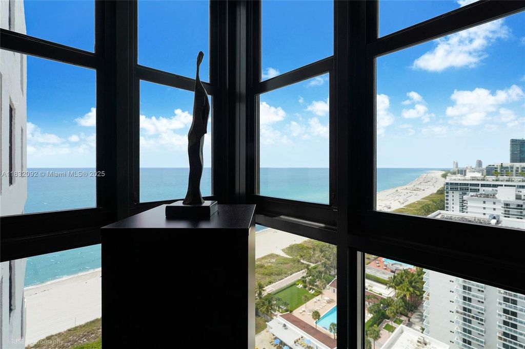 2555 Collins Ave PH114, Miami Beach, FL 33140
