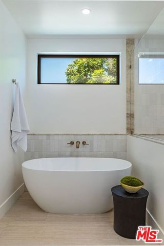 12136 Havelock Avenue, Culver City, CA 90230
