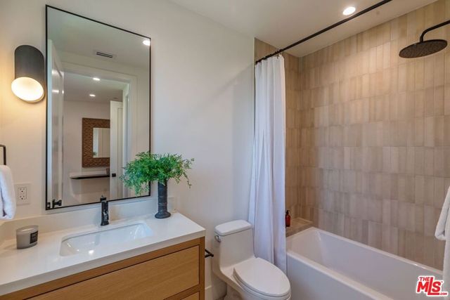 12136 Havelock Avenue, Culver City, CA 90230