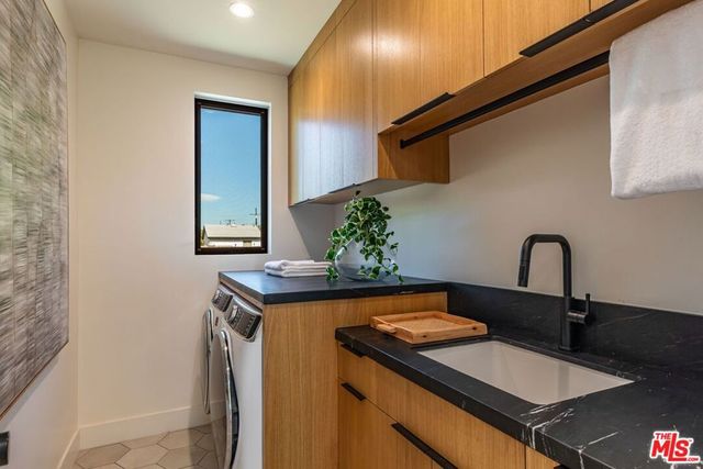 12136 Havelock Avenue, Culver City, CA 90230