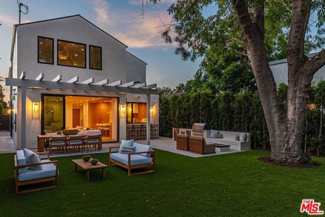 12136 Havelock Avenue, Culver City, CA 90230