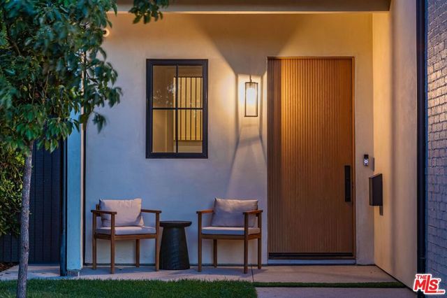 12136 Havelock Avenue, Culver City, CA 90230