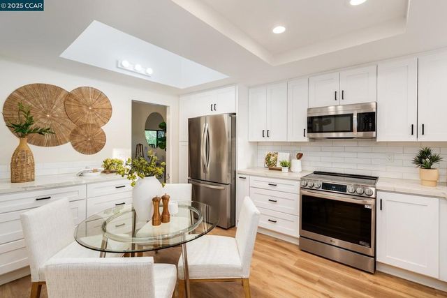 1942 Rancho Verde Circle E, Danville, CA 94526