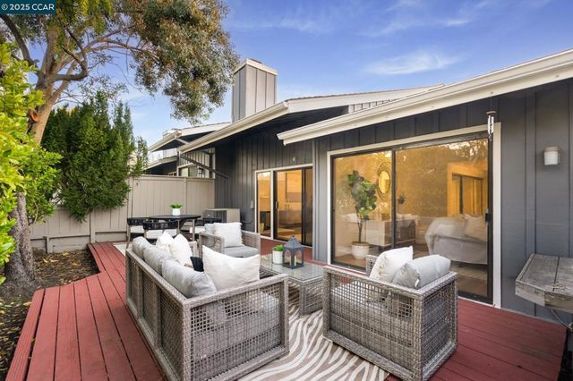 1942 Rancho Verde Circle E, Danville, CA 94526