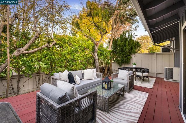 1942 Rancho Verde Circle E, Danville, CA 94526