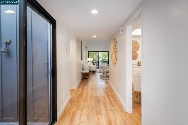 1942 Rancho Verde Circle E, Danville, CA 94526