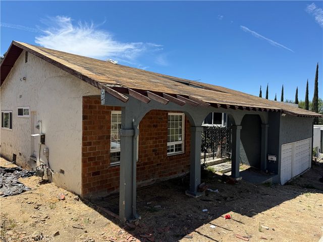 11428 Dona Pegita Drive, Studio City, CA 91604