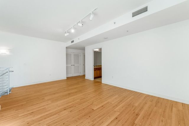 175 W Saint James Street 106, San Jose, CA 95110