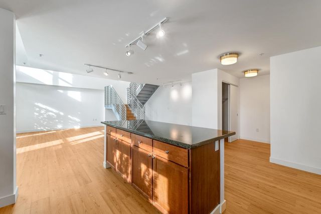 175 W Saint James Street 106, San Jose, CA 95110