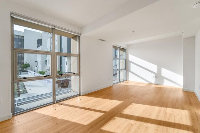 175 W Saint James Street 106, San Jose, CA 95110