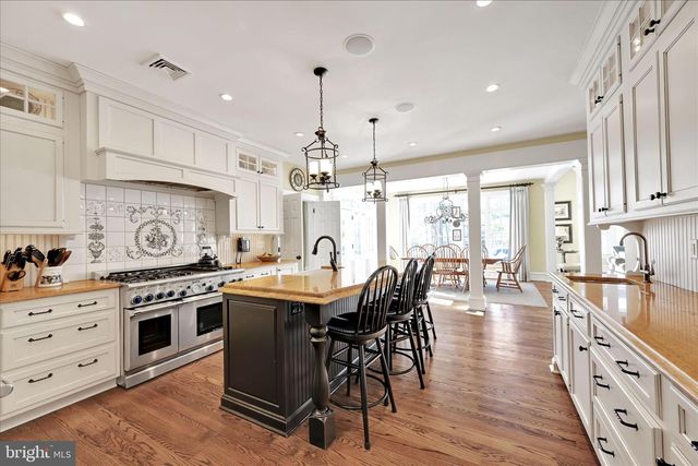 518 NEWTOWN RD, Berwyn, PA 19312