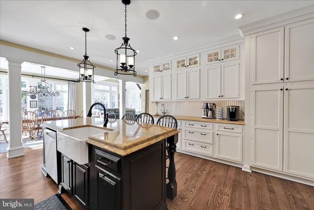 518 NEWTOWN RD, Berwyn, PA 19312