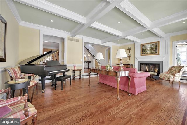 518 NEWTOWN RD, Berwyn, PA 19312