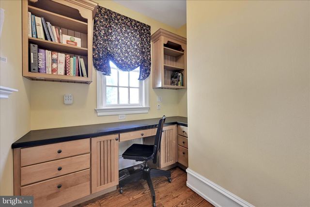 518 NEWTOWN RD, Berwyn, PA 19312