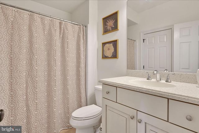 518 NEWTOWN RD, Berwyn, PA 19312