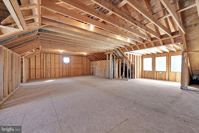 518 NEWTOWN RD, Berwyn, PA 19312