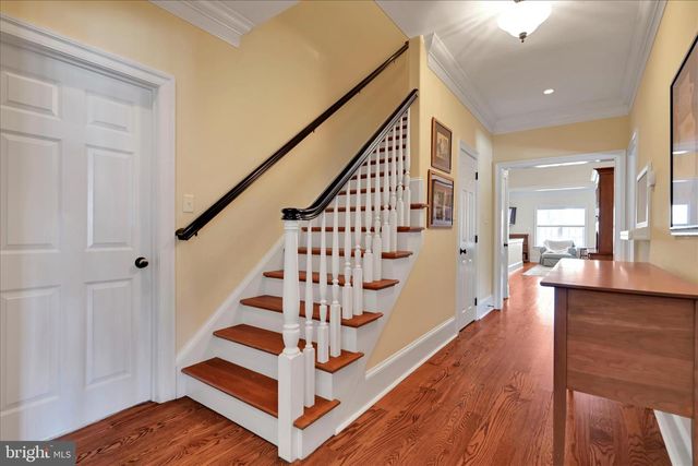 518 NEWTOWN RD, Berwyn, PA 19312