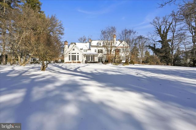 518 NEWTOWN RD, Berwyn, PA 19312