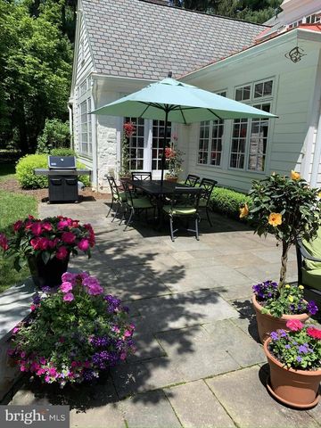 518 NEWTOWN RD, Berwyn, PA 19312