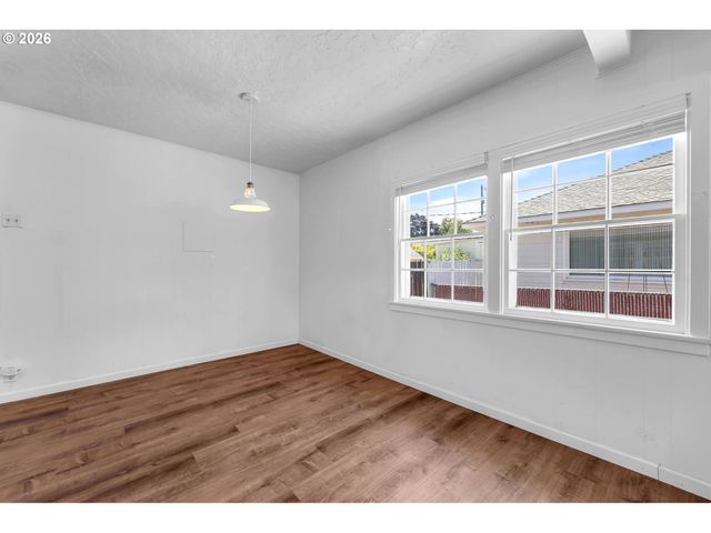 2907 E 29TH St, Vancouver, WA 98661