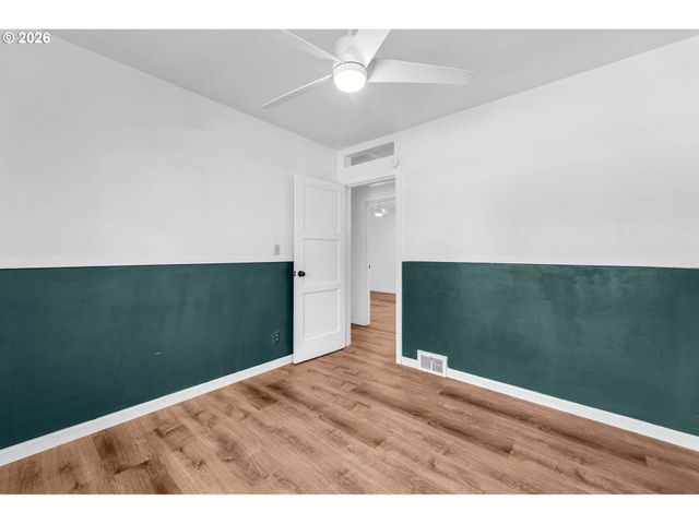 2907 E 29TH St, Vancouver, WA 98661