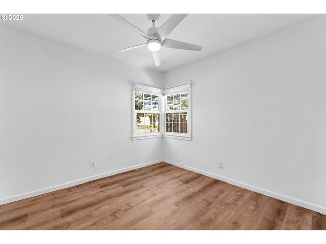 2907 E 29TH St, Vancouver, WA 98661