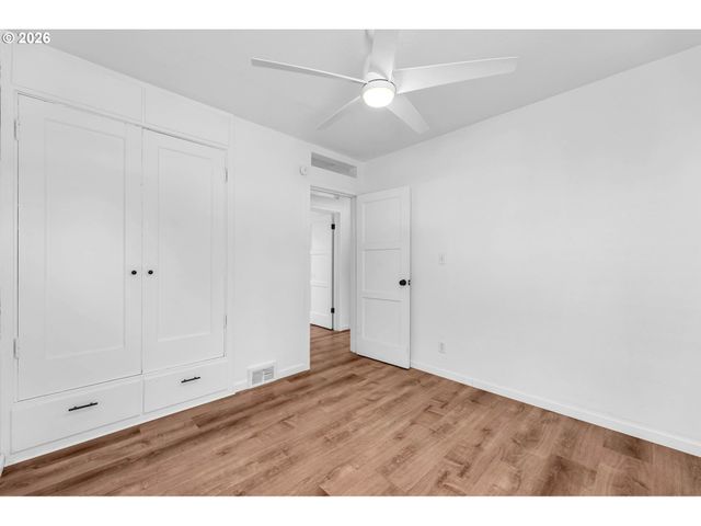 2907 E 29TH St, Vancouver, WA 98661
