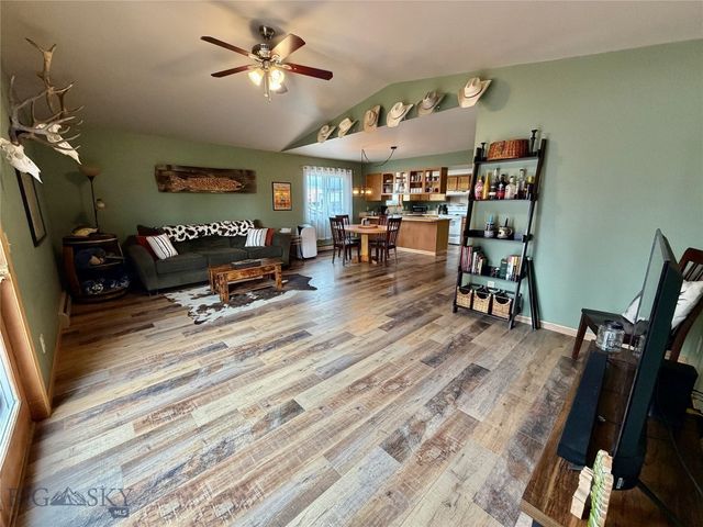 10 Ramshorn Street, Dillon, MT 59725