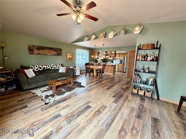 10 Ramshorn Street, Dillon, MT 59725