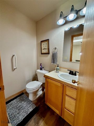 10 Ramshorn Street, Dillon, MT 59725