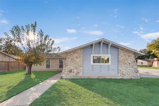 6300 Suellen Lane, Forest Hill, TX 76119