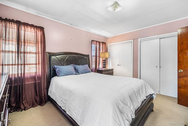 2711 Deerfield Road, Far Rockaway, NY 11691