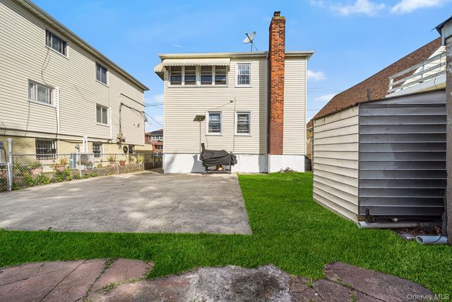 2711 Deerfield Road, Far Rockaway, NY 11691