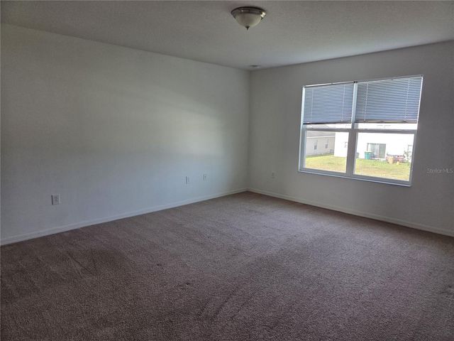5040 BEAUCLAIR STREET, Kissimmee, FL 34758