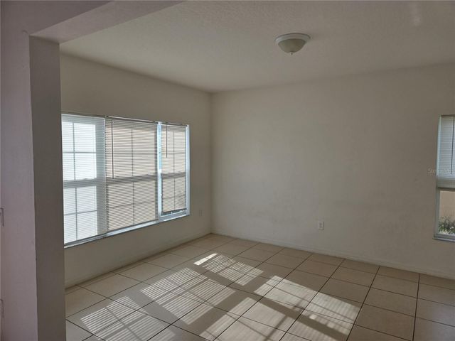 5040 BEAUCLAIR STREET, Kissimmee, FL 34758