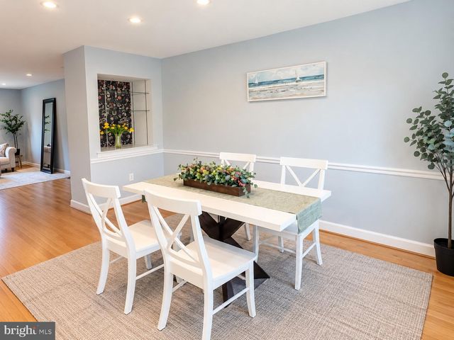 3305 SPRING LN, Falls Church, VA 22041