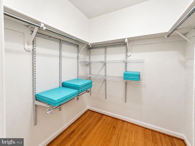 3305 SPRING LN, Falls Church, VA 22041
