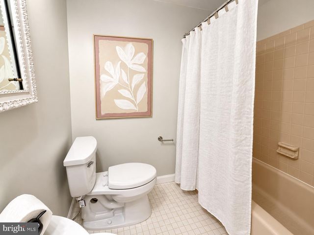 3305 SPRING LN, Falls Church, VA 22041