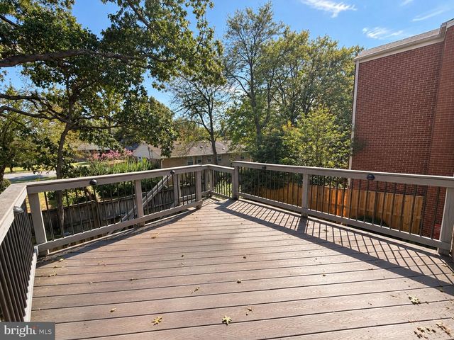 3305 SPRING LN, Falls Church, VA 22041
