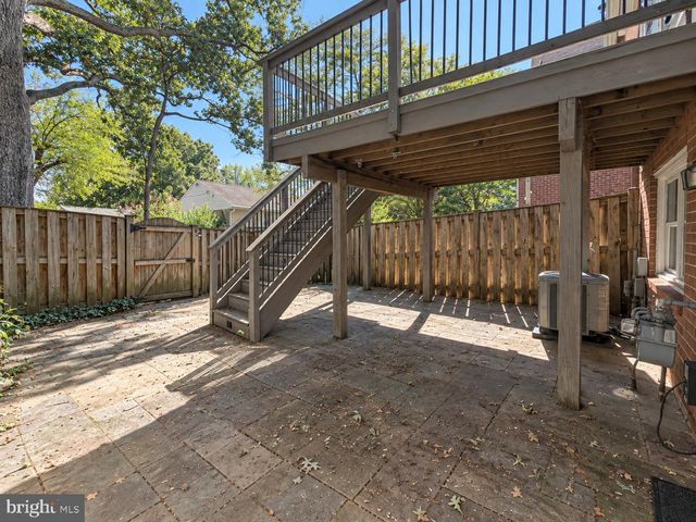 3305 SPRING LN, Falls Church, VA 22041