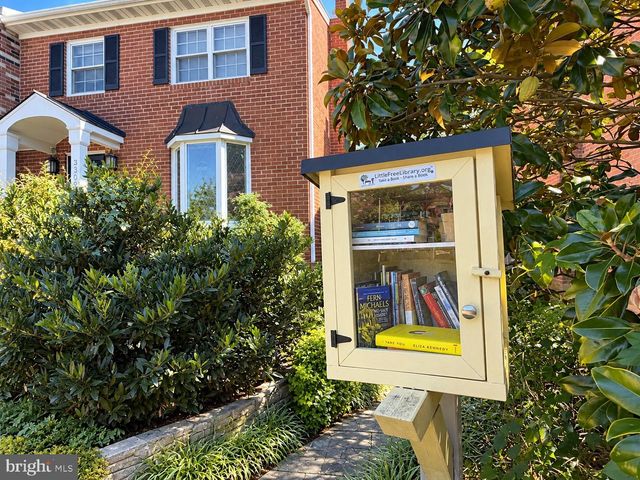 3305 SPRING LN, Falls Church, VA 22041