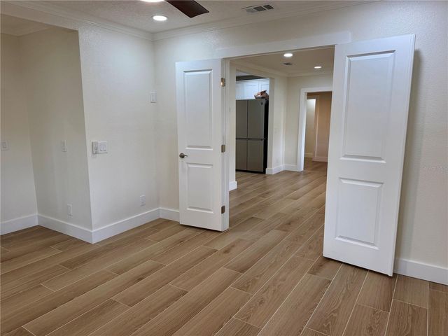 301 S SEMINOLE AVENUE, Minneola, FL 34715