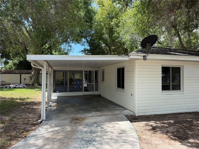 301 S SEMINOLE AVENUE, Minneola, FL 34715