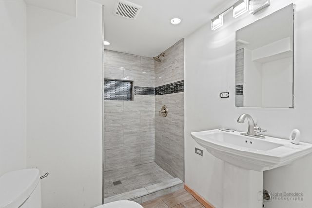 619 N 4th Avenue, Maywood, IL 60153