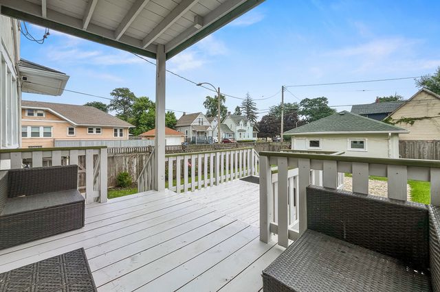 619 N 4th Avenue, Maywood, IL 60153