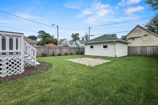 619 N 4th Avenue, Maywood, IL 60153
