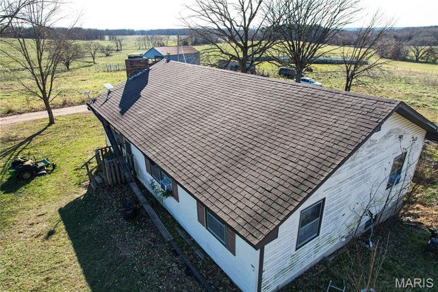 36911 Highway Bb, Lebanon, MO 65536